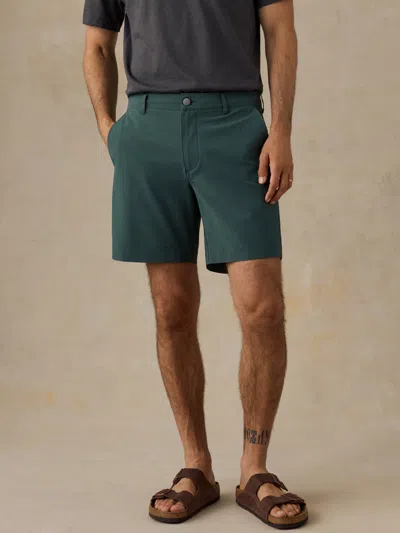 Faherty All Day&trade; Short (7") In Green