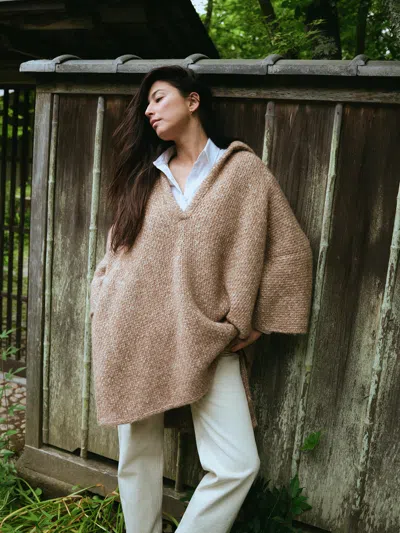 Faherty Apres Alpaca Sweater Poncho In Brown
