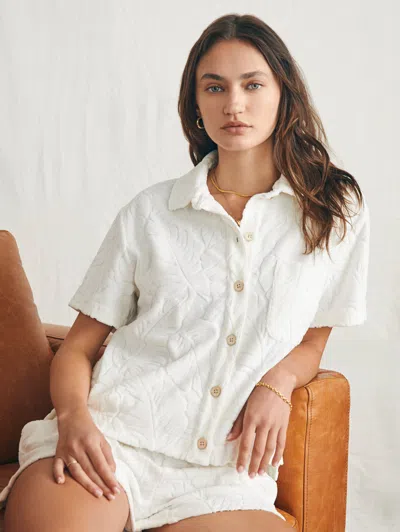 Faherty Cabana Towel Terry Short Sleeve Button Up Shirt In Tropic Fern Vintage White