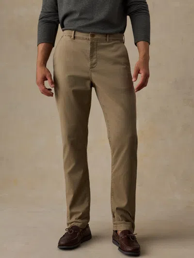 Faherty Coastline Chino Pants In Isle Khaki