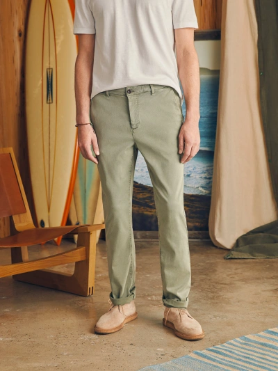 Faherty Coastline Stretch Chino (30" Inseam) Pants In Mountain Olive