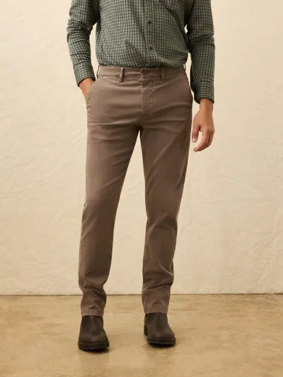 Faherty Coastline Stretch Chino Pants In Brown
