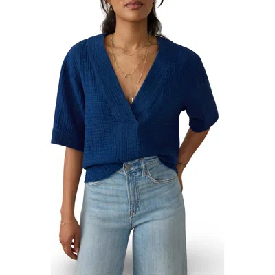 Faherty Dune Organic Cotton Gauze Popover Top In Blue