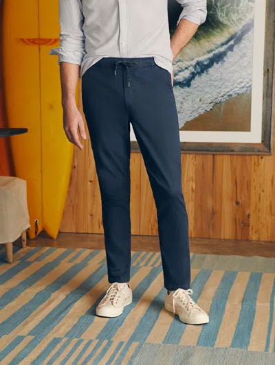 Faherty Essential Drawstring Pants In Washed Navy