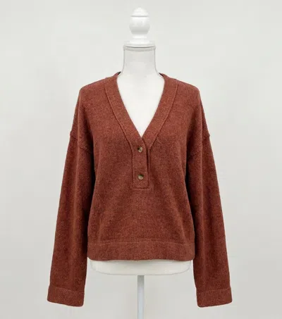 Faherty Jackson V Neck Popover Sweater In Smoked Paprika In Brown