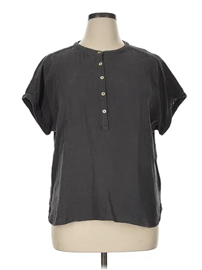 Pre-owned Faherty Short Sleeve Blouse In Gray