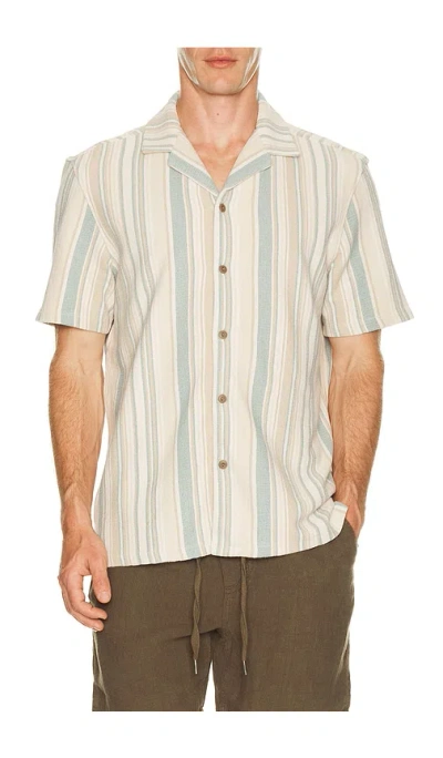 Faherty Short Sleeve Oasis Camp Shirt In Multi