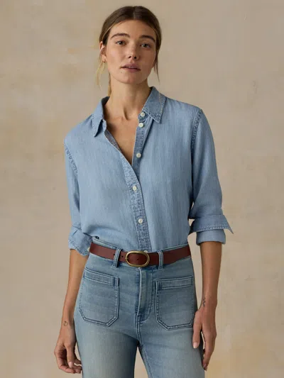 Faherty Tried & True Chambray Shirt In Mid Wash