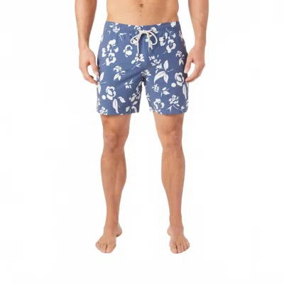 Fair Harbor The Bayberry Trunk In Navy Floral In Blue