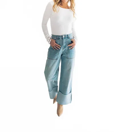 Falcon Park Josie Long Sleeve Top In White In Blue