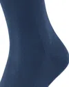 Falke Cotton Blend Fil D'ecosse Mid Calf Socks In Royal Blue