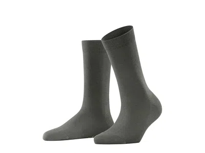 Falke Family Cotton Crew Socks Women's Low Cut Socks Shoes Military: Eu 39-42 (us Women's 8-10.5) In Green