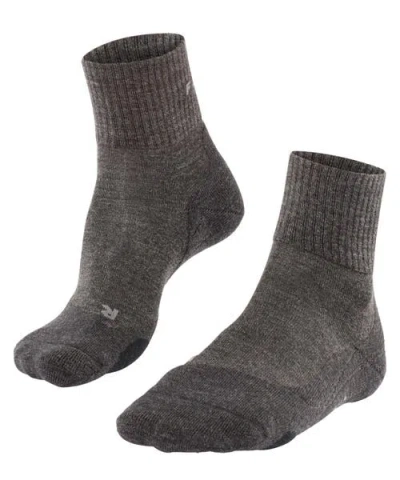 Falke Tk2 Explore Wool Short Hiking Socks In Gray