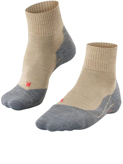 Falke Tk5 Wander Short Hiking Socks In Neutral