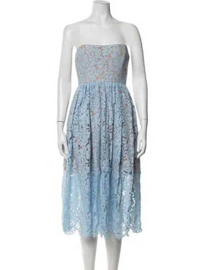 Pre-owned Fame & Partners Lace Pattern Midi Length Dress In Blue