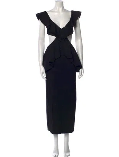 Pre-owned Fame & Partners Plunge Neckline Long Dress In Black