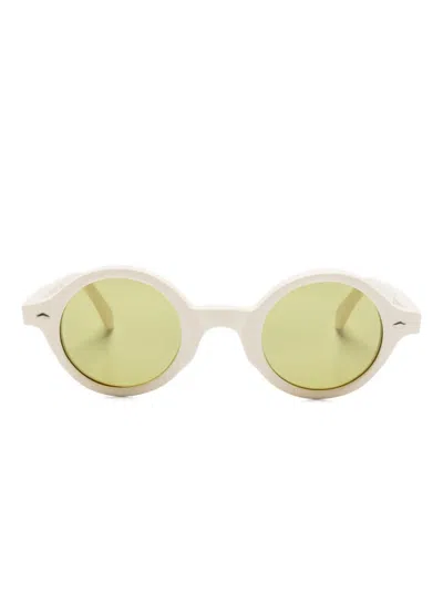 Family Affair Hopkins Round-frame Sunglasses In Neutral
