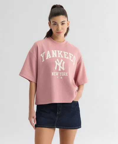 Fanatics Women's New York Yankees Boxy-crop T-shirt In Pink