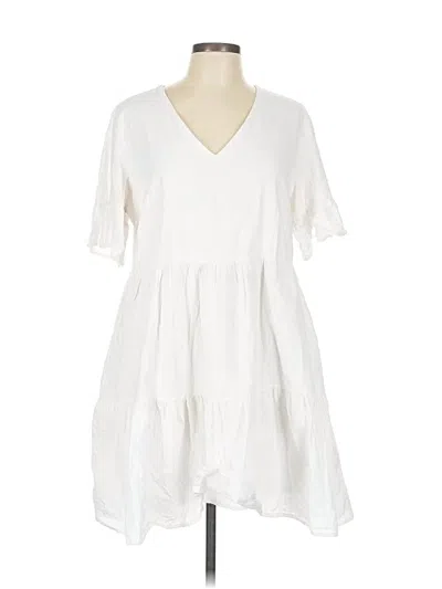 Pre-owned Fancyinn Casual Dress In White