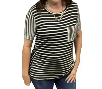 Fantastic Fawn Pocket Tee Top In Black/ivory