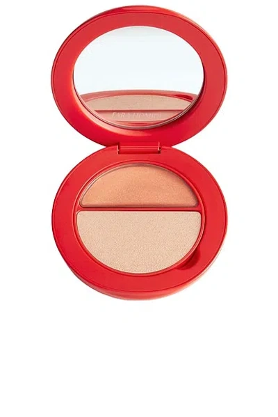 Fara Homidi Essential Face Compact