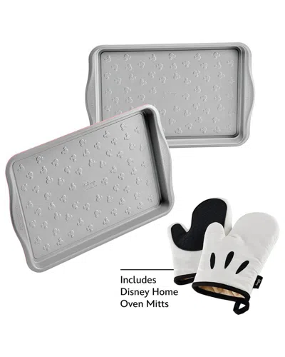 Farberware Disney 4pc Baking Sheet & Oven Mitts Set In Gray