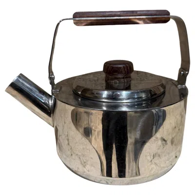 Pre-owned Farberware Model 763 18-8 Stainless Steel Teapot Kettle Wood Handle 1 1/2 Quart In Black