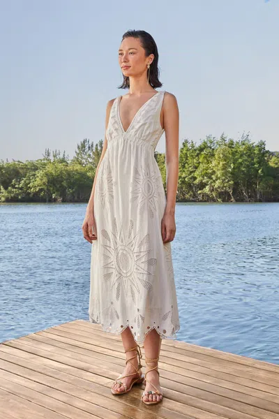 Farm Rio Off-white Maxi Richelieu Lenzing Ecovero Euroflax Maxi Dress ...