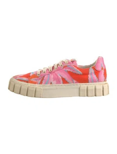 Pre-owned Farm Rio Canvas Floral Print Sneakers In Pink