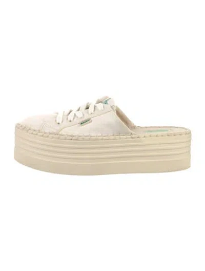 Pre-owned Farm Rio Canvas Mules In Neutral
