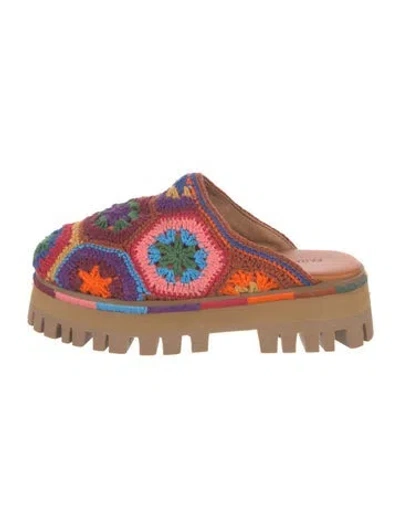 Pre-owned Farm Rio Colorblock Pattern Mules In Red