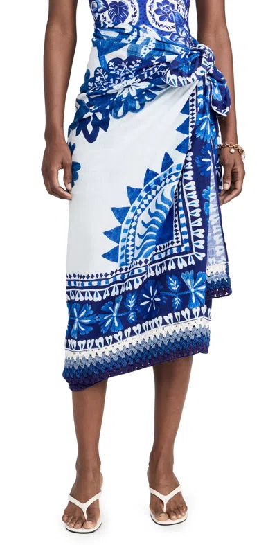 Farm Rio Flora Tapestry Sarong Flora Tapestry Off-white In Blue
