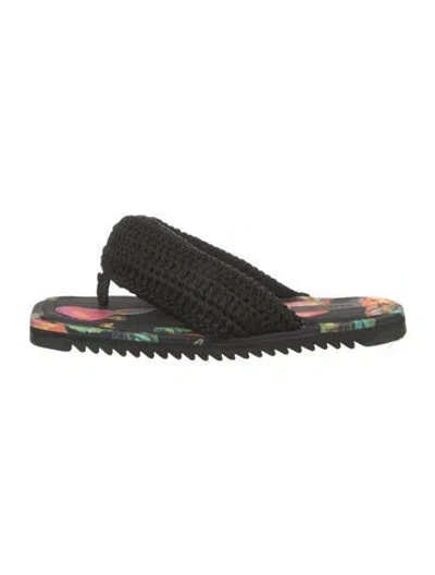 Pre-owned Farm Rio Floral Print Flip Flops In Green