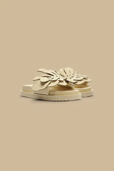 Farm Rio Ivory Monstera Slide Sandal In Neutral