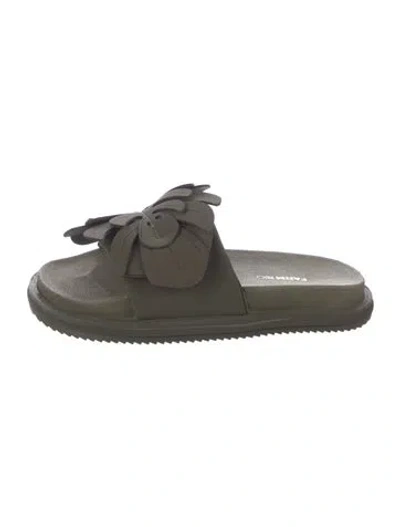 Pre-owned Farm Rio Slides In Green