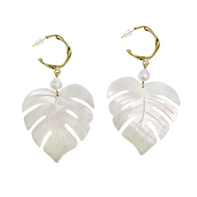Farra Women's White Leaves Shaped Shell With Pearls Chunky Earrings