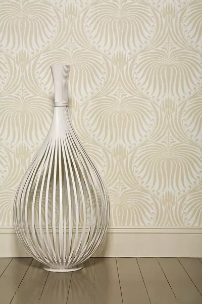 Farrow & Ball Lotus Wallpaper In Neutral