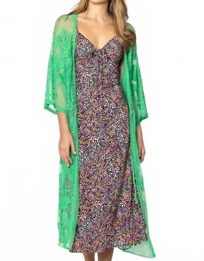 Fashion City Lace Kimono In Emerald In Green