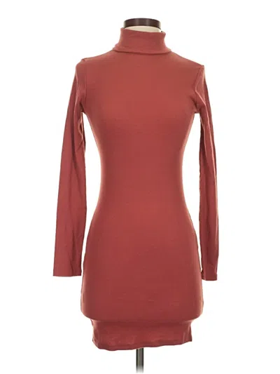 Pre-owned Fashion Nova Casual Dress In Burgundy