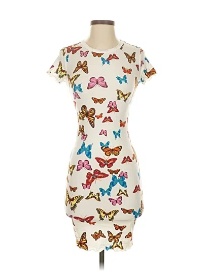 Pre-owned Fashion Nova Casual Dress In White