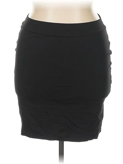 Pre-owned Fashion Nova Casual Skirt In Black