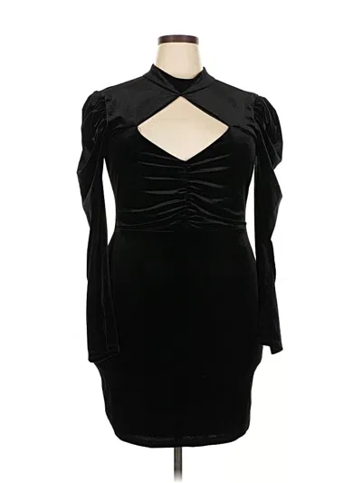 Pre-owned Fashion Nova Cocktail Dress In Black