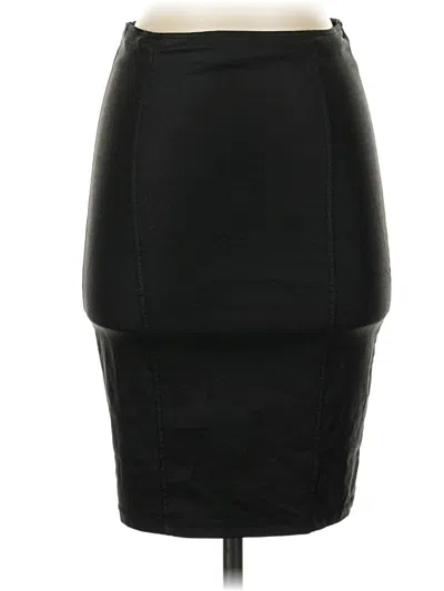 Pre-owned Fashion Nova Faux Leather Skirt In Black