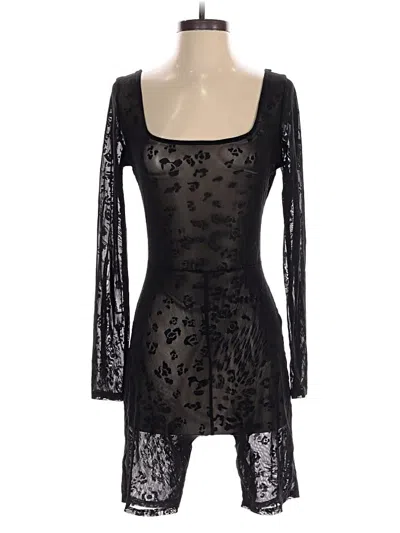 Pre-owned Fashion Nova Romper In Black