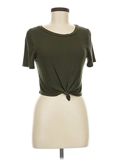Pre-owned Fashion Nova Short Sleeve T-shirt In Green
