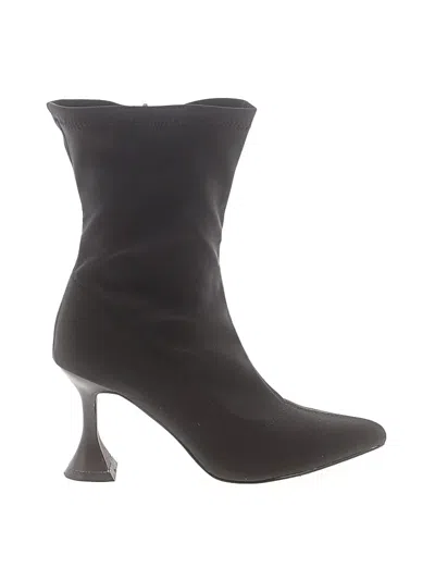 Pre-owned Fashion To Figure Ankle Boots In Black