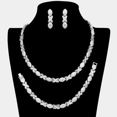 Fashnzfab 3pcs - Rhinestone Accented Necklace Jewelry Set In Silver