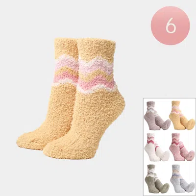 Fashnzfab 6pairs - Zigzag Chevron Patterned Luxury Soft Socks In Gold