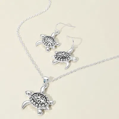 Fashnzfab Antique Metal Sea Turtle Pendant Necklace In Silver