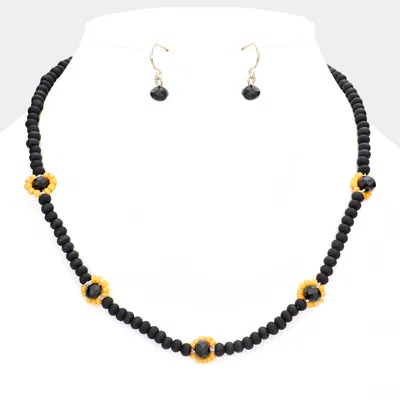 Fashnzfab Bead Pointed Wood Necklace In Black